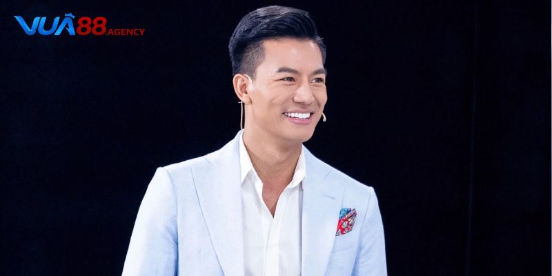 Huy Trần Vua88 đã có những chiến lược, hướng đi khác biệt trong phát triển thương hiệu cá cược. Huy Trần Vua88 đã có những chiến lược, hướng đi khác biệt trong phát triển thương hiệu cá cược.